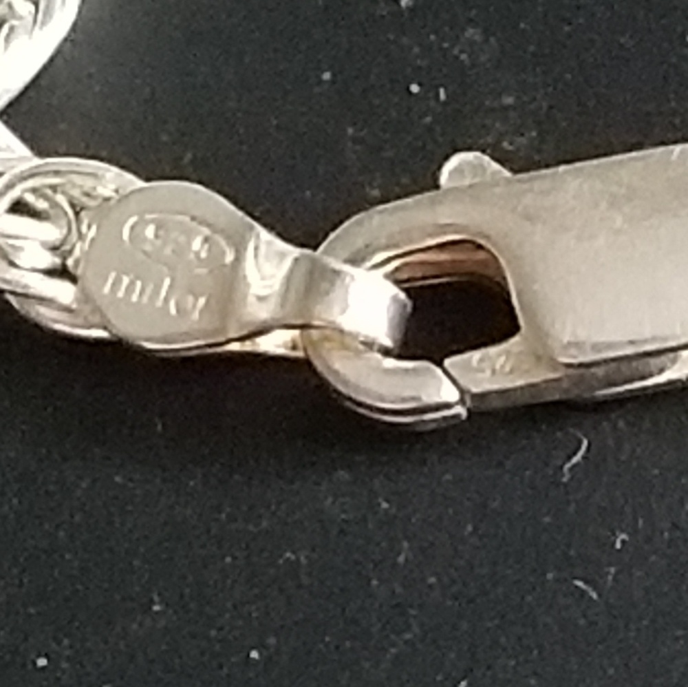 Vintage .999 HALF OUNCE PAMP SUISSE SILVER PENDANT - Picture 3 of 3